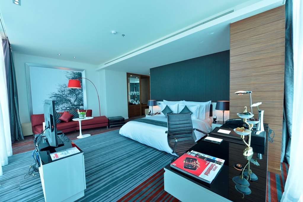 Ramee Grand Hotel And Spa Μανάμα Εξωτερικό φωτογραφία A suite at the hotel